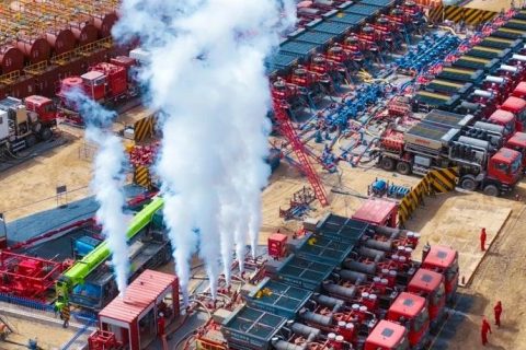 中石油五千亿级油气重大突破